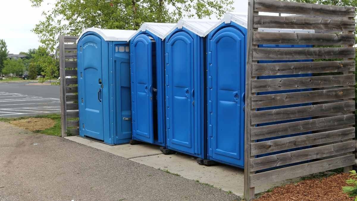 Porta Potty Rental Pros - Reliable Portable Toilet Rentals in Iowa Falls, IA, 50126